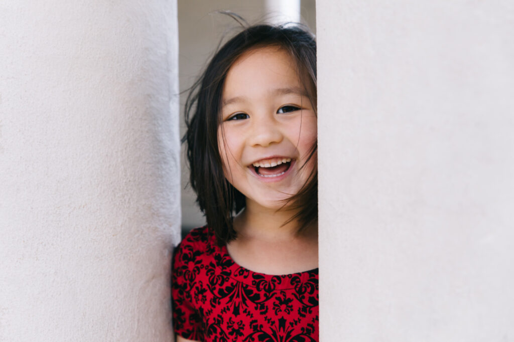girl laughing family session lake merritt sf east bay area oakland