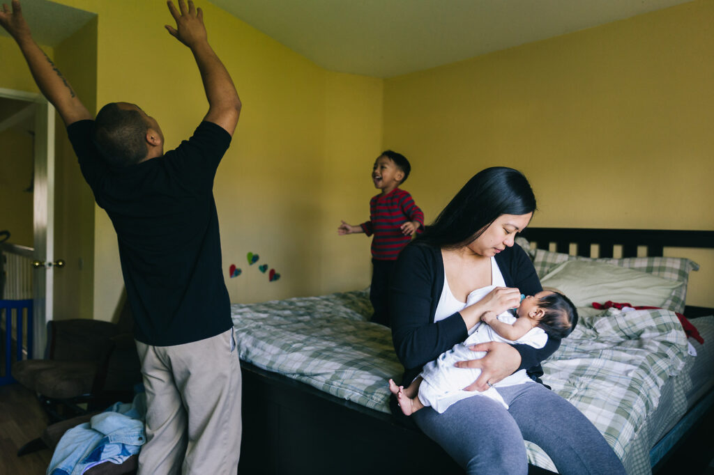 beautiful chaos family bonding home newborn session sf bay area