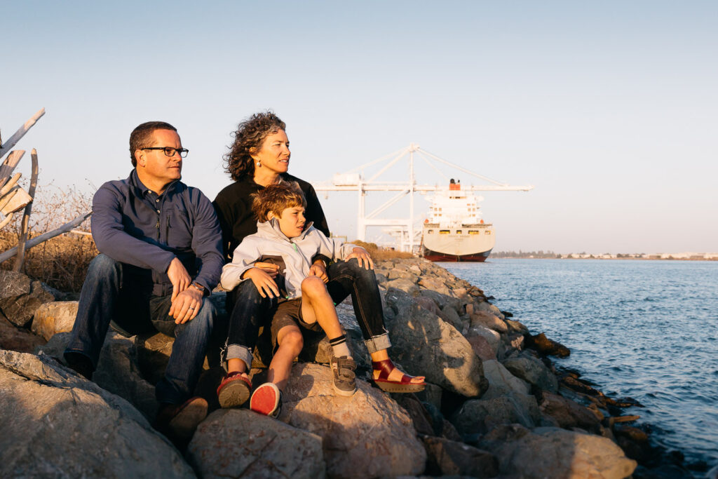 family session at middle harbor shoreline park oakland