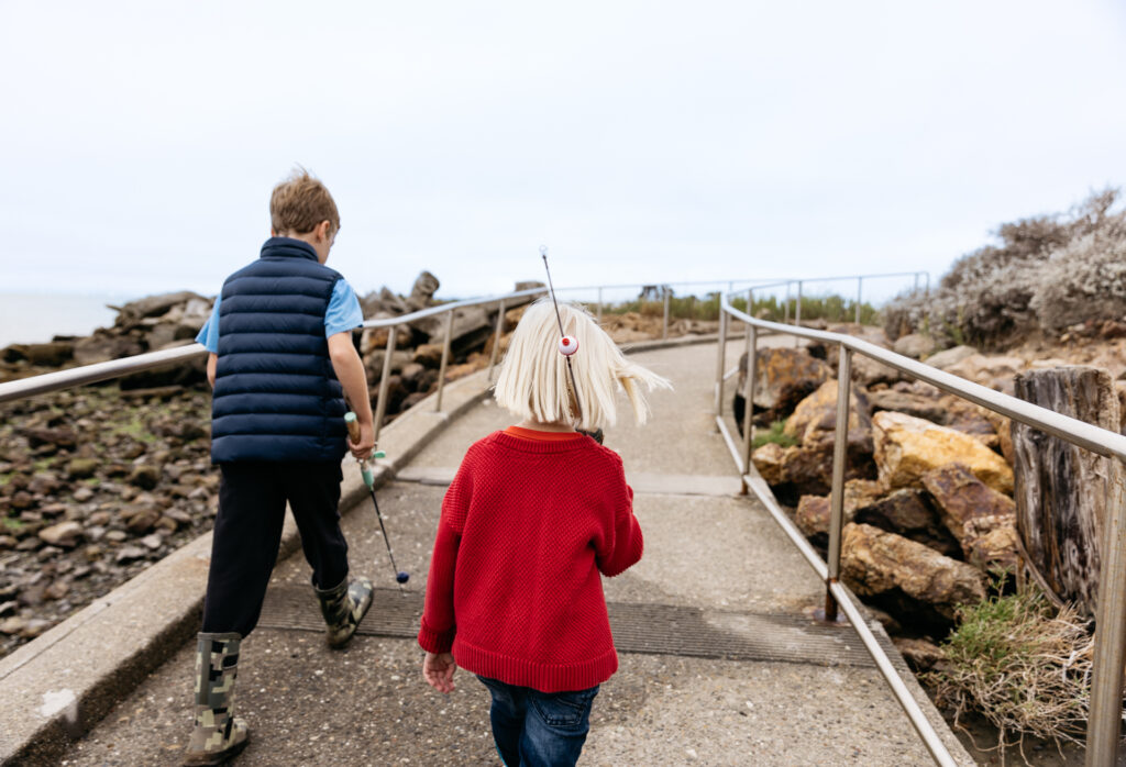 318A1258-Alameda-Crown-Beach-East-Bay-Family-Photographer-CDP
